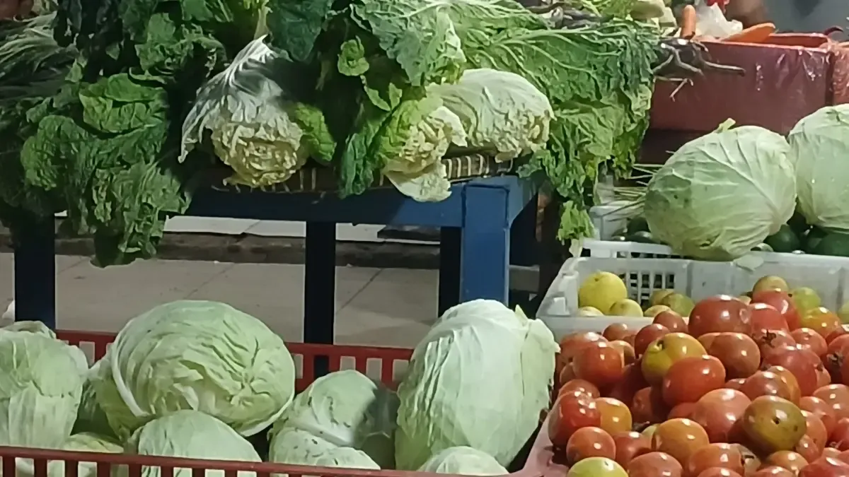 Tiga Pekan Terakhir, Harga Bumbu Dapur dan Sayur di Pasar Tradisional Lamongan Stabil