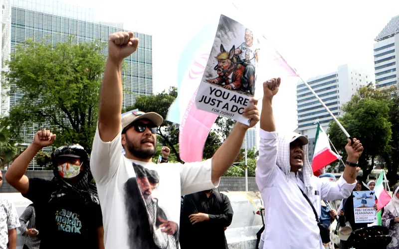 Sorotan atas Sikap RI di Krisis AS-Iran: Pertanyaan tentang Konsistensi Politik Luar Negeri Bebas Aktif