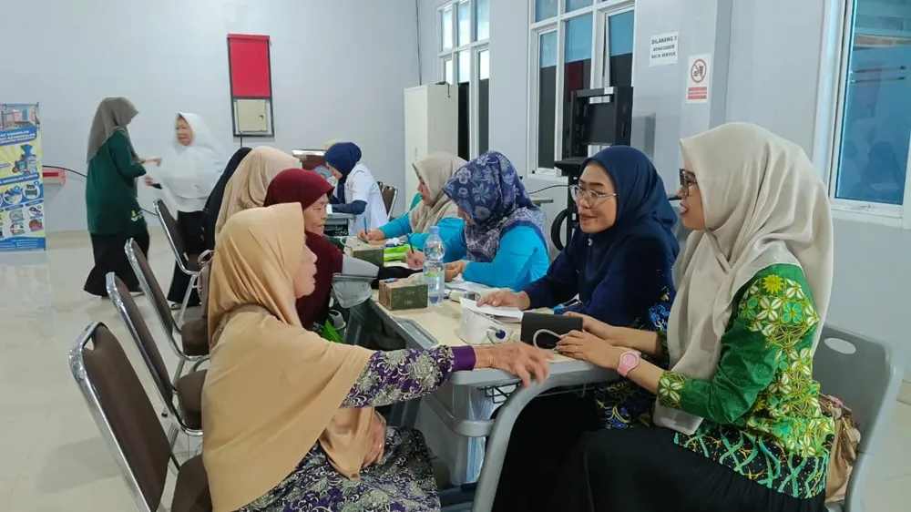 PCNA Sekampung Gelar Pengobatan Gratis dan Penyuluhan Gizi Berbasis Pangan Lokal
