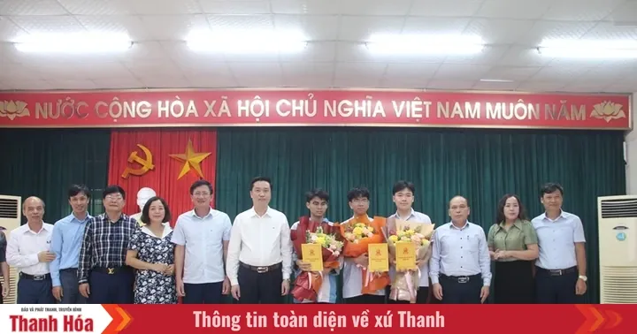 Dinas Pendidikan Thanh Hoa Temui Siswa Terpilih Tim Nasional untuk Olimpiade Asia-Pasifik 2026