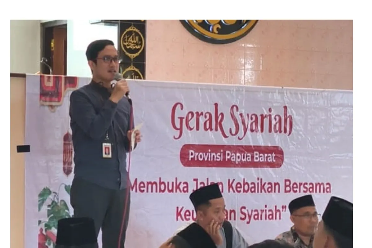 OJK dan Kemenag Papua Barat Gelar Edukasi Keuangan Syariah untuk Santri di Manokwari