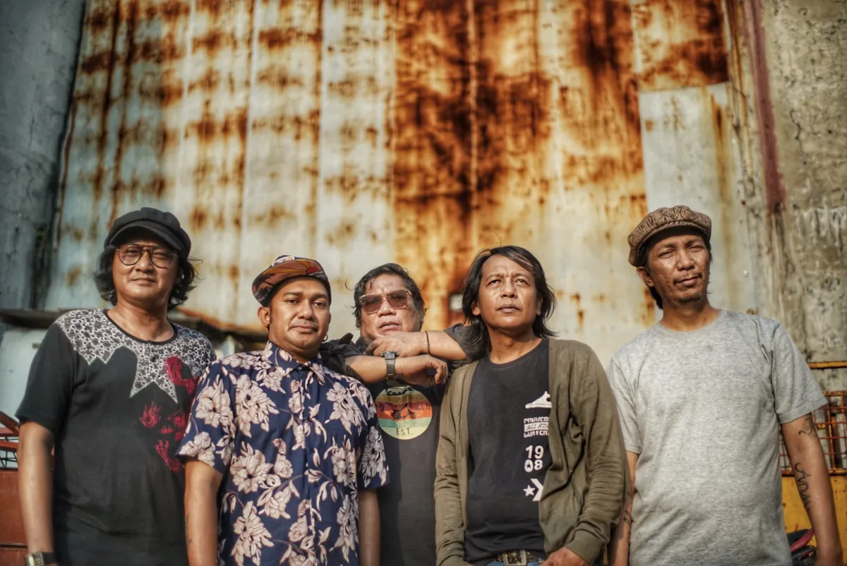 Gerimis Debut di Kancah Rock Lewat Single Perdana "So Lonely"
