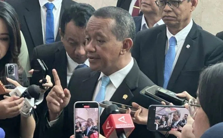 Bahlil Imbau Warga Bijak Gunakan BBM dan LPG di Tengah Dampak Konflik Global