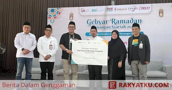 OJK Beri Edukasi Keuangan Syariah kepada 300 Santri dan Pengajar di Maros
