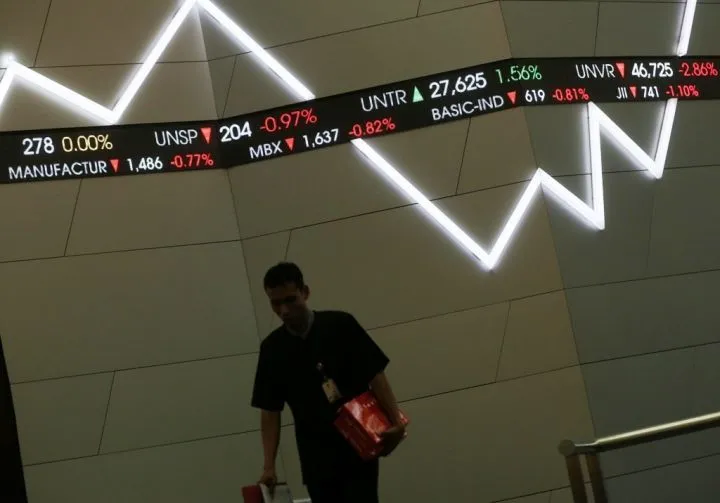 IHSG Turun 0,44 Persen ke 7.153, Pasar Tunggu Pidato Trump soal Konflik AS-Iran