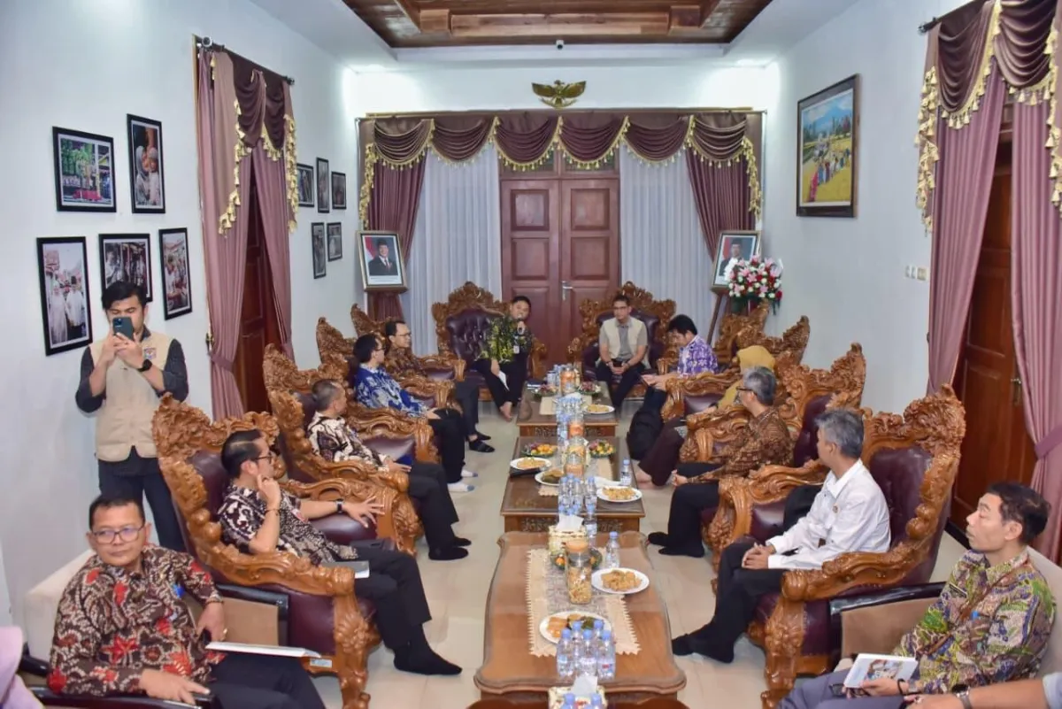 Pemkab Tegal Dukung Uji Coba Digitalisasi Bansos untuk Tingkatkan Transparansi dan Ketepatan Sasaran