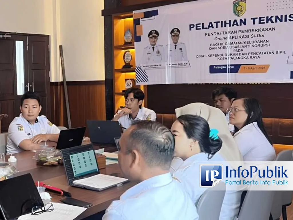 Disdukcapil Palangka Raya Latih Operator Kecamatan dan Kelurahan Gunakan Aplikasi Si-Doi