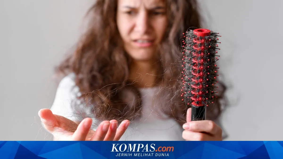 Rambut Rontok Usai Melahirkan: Ketika Tubuh Memulihkan Diri, dan Ibu Belajar Menerima Perubahan