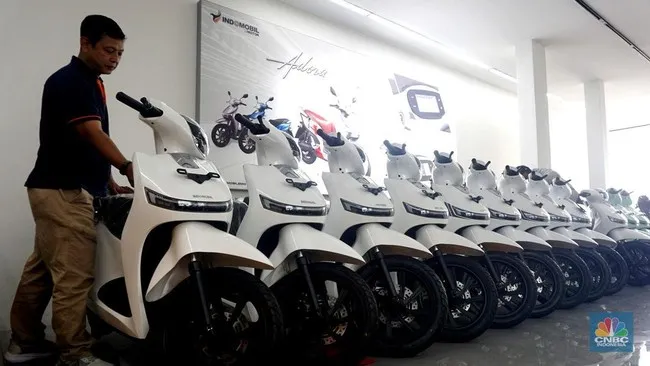 AISMOLI: Isu Krisis BBM Global Belum Dongkrak Penjualan Motor Listrik di Indonesia