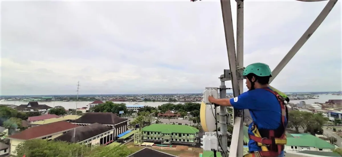 Pemerintah Buka Seleksi Pita Frekuensi 700 MHz dan 2,6 GHz untuk Perluas Internet Cepat