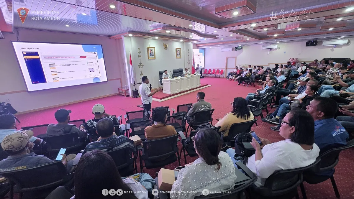 Pemkot Ambon Perkenalkan Aplikasi SLABER untuk Pelaporan dan Monitoring Kerja Sama Media Online