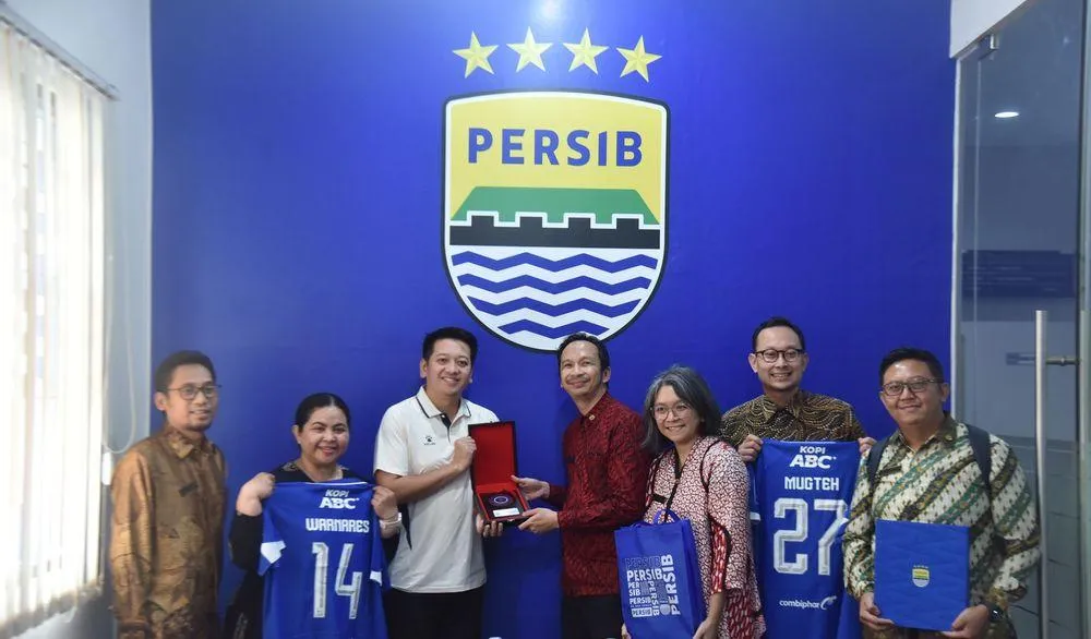 Persib Perluas Peran ke Diplomasi, Peserta Sesparlu 78 Kunjungi Graha Persib
