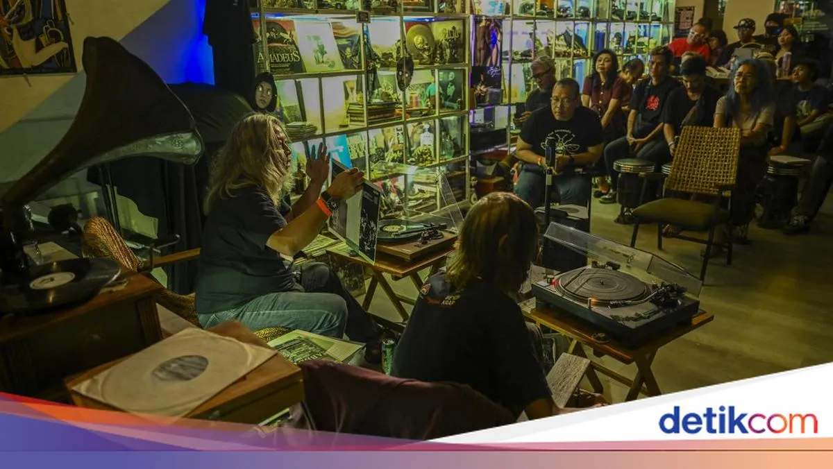 Dari Vinil hingga Kaset, Groove Story Rayakan Kembalinya Budaya Musik Analog