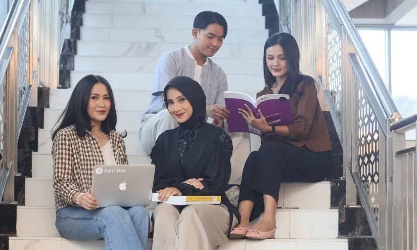 Transformasi Digital Membuka Peluang Wirausaha bagi Mahasiswa