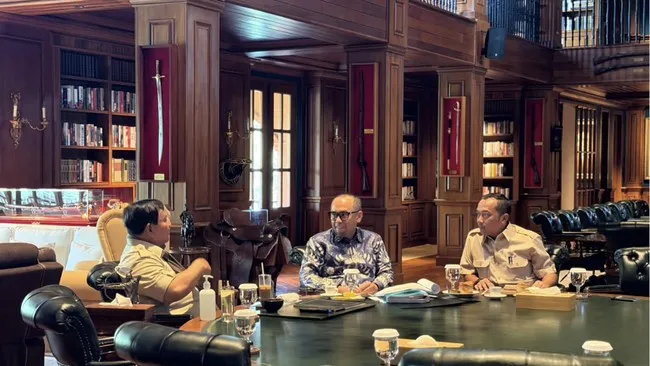 Prabowo Bertemu Kepala PPATK di Hambalang, Bahas Pengawasan Aliran Dana dan Kebocoran Anggaran