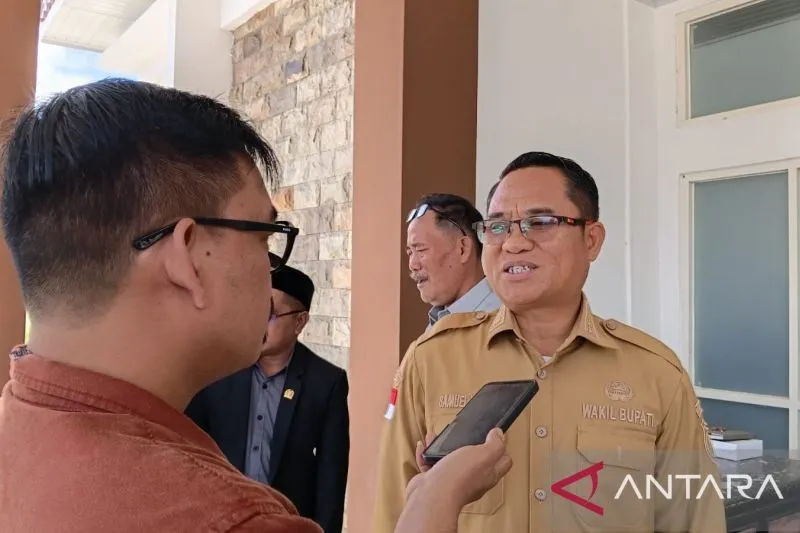 Wabup Sigi Minta Dukcapil Segera Perbaiki Aplikasi Pena Kaili untuk Layanan Akta Kematian Online