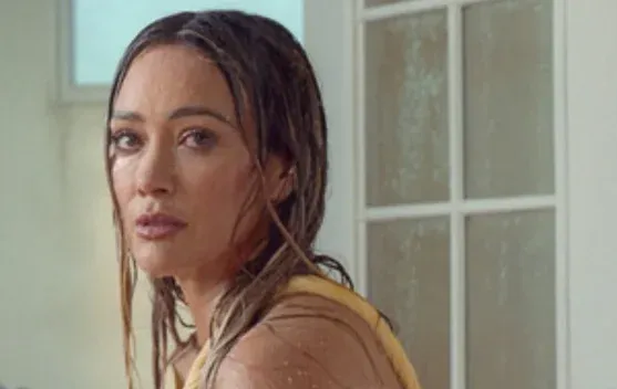Hilary Duff Rilis Album Rekaman Ulang "Come Clean (Mine)" dengan Sentuhan Produksi Modern
