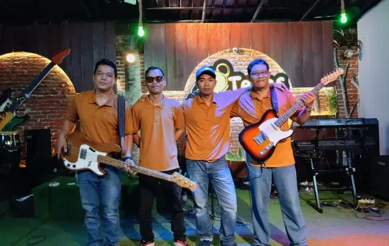 Komunitas Pecinta Koes Plus di Yogyakarta Kembali Berkumpul, Jetsmail Tampilkan Lagu-Lagu Era 70-an
