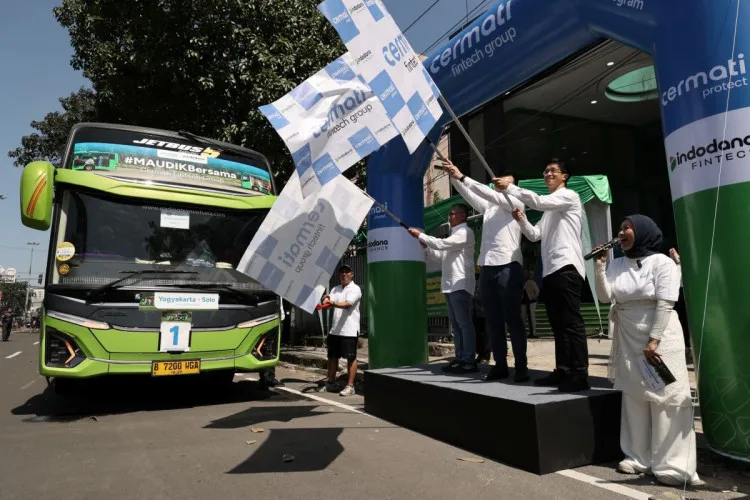 Cermati Fintech Group Berangkatkan 225 Pemudik Gratis ke Jawa Tengah dan Jawa Timur