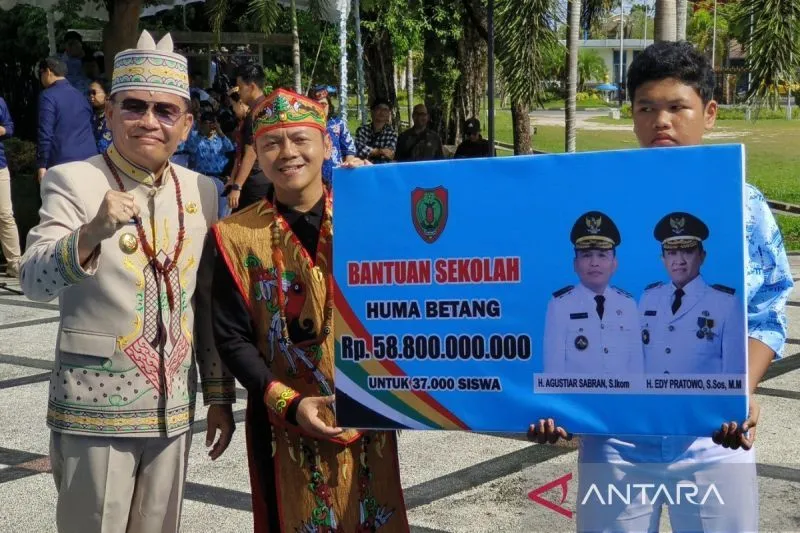 Wamendikdasmen Dorong Pendidikan di Kalteng Bentuk Generasi Muda Berkesadaran Ekologis