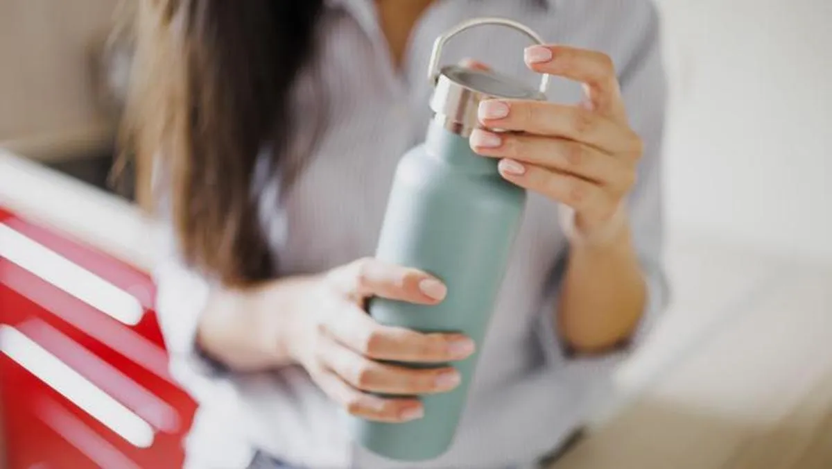 Membawa Tumbler ke Mana-mana: Tren atau Bagian dari Gaya Hidup Sehat?