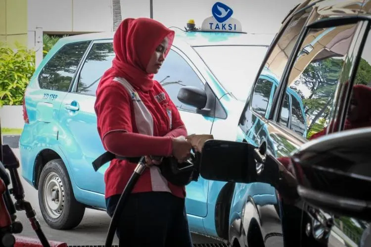 Pemerintah Pastikan Harga BBM Stabil, Stok Aman; Program B50 dan Pembatasan Barcode Disiapkan