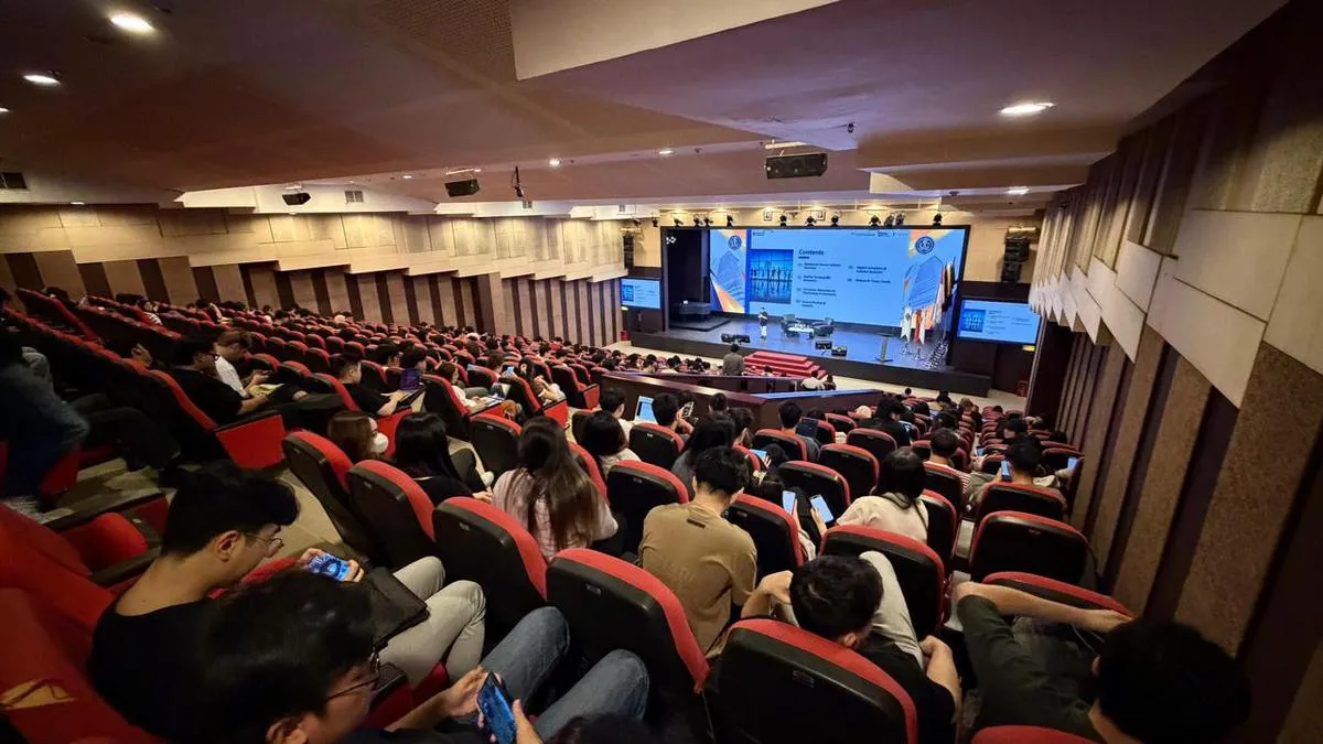 BRI Insurance Edukasi Mahasiswa di Surabaya soal Pentingnya Perlindungan Asuransi