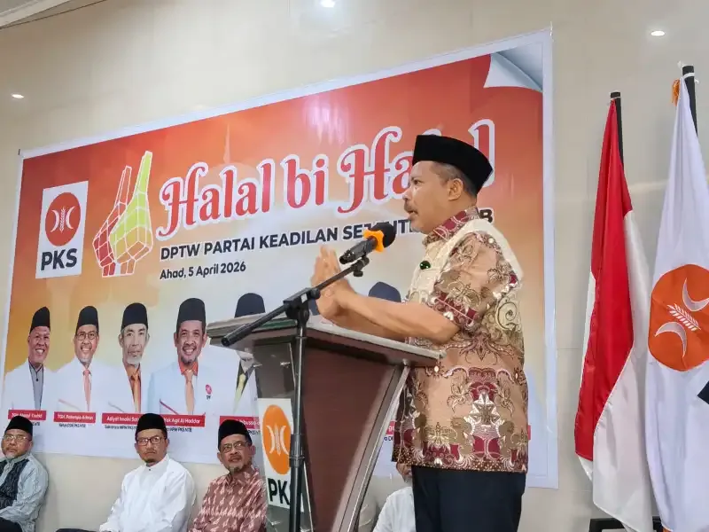 Halal Bihalal PKS NTB, Johan Rosihan Peringatkan Dampak Konflik Global terhadap Pangan dan Energi