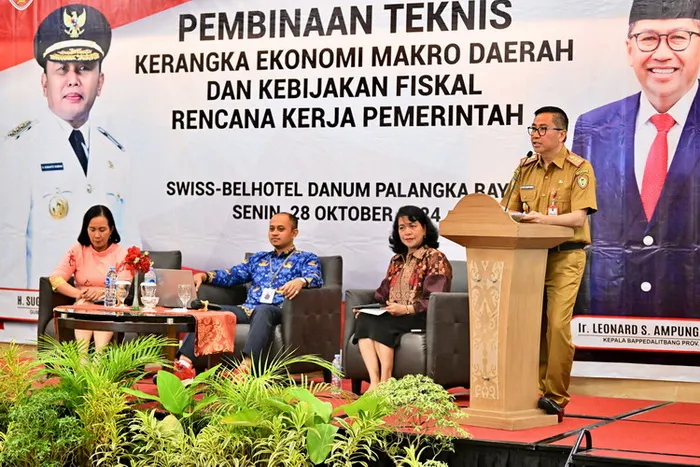 Bappedalitbang Kalteng Gelar Pembinaan Teknis Kerangka Ekonomi Makro Daerah dan Penyelarasan Pusat Pertumbuhan