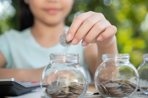 Tren “soft saving” menguat di kalangan Gen Z di tengah tekanan biaya hidup dan ketidakpastian kerja