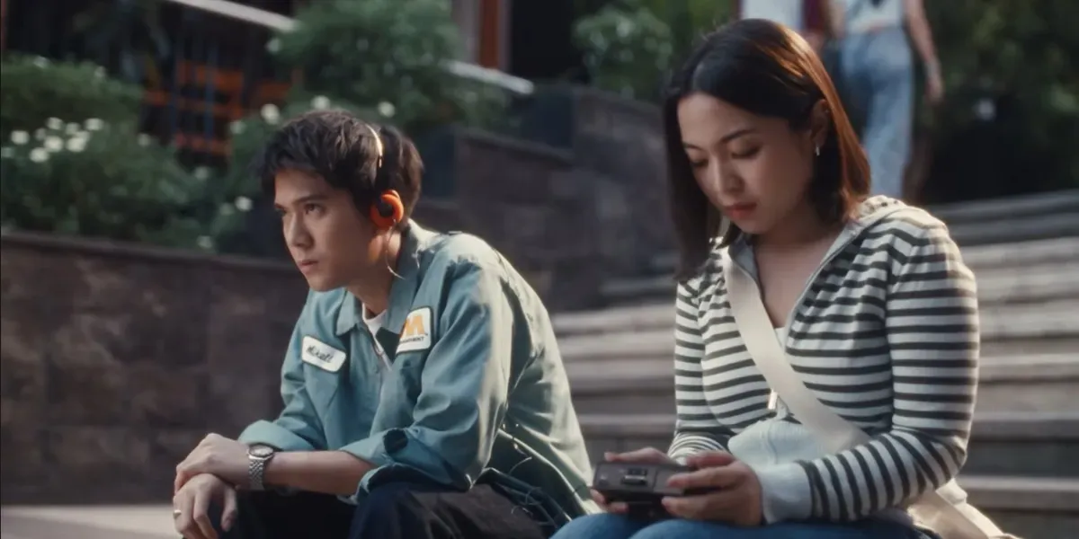 Bernadya Rilis Single "Rabun Jauh", Gandeng Iqbaal Ramadan di Video Musik