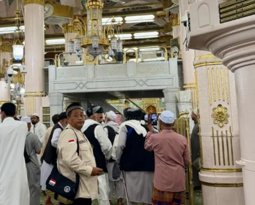 Jemaah yang Ingin Masuk Rawdah di Masjid Nabawi Wajib Gunakan Aplikasi Nusuk