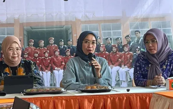 Kemkomdigi Tinjau SRT 7 Probolinggo untuk Pastikan Akses Internet Dukung Pembelajaran Digital