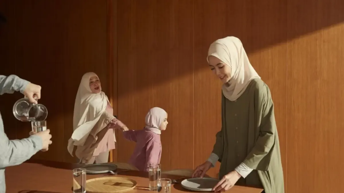 Ramadhan dan Lonjakan Pengeluaran Rumah Tangga: Strategi Ibu Menata Keuangan Keluarga