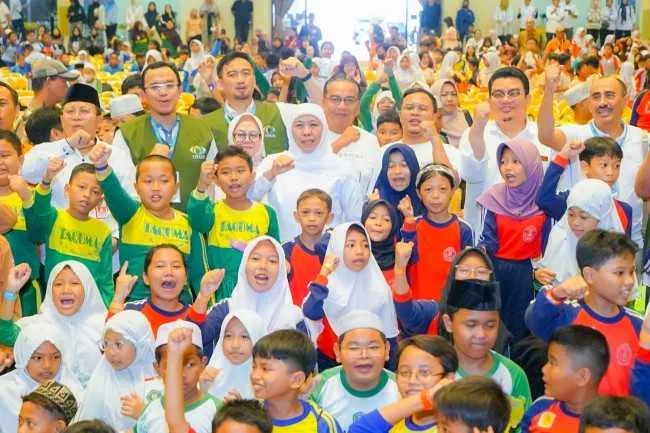 Jawa Timur Terapkan Pembatasan Penggunaan Gadget di SMA/SMK/SLB Mulai 13 April 2026