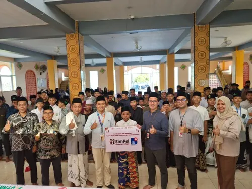 OJK dan Kemenag Papua Barat Gelar Edukasi Keuangan Syariah untuk Santri di Manokwari