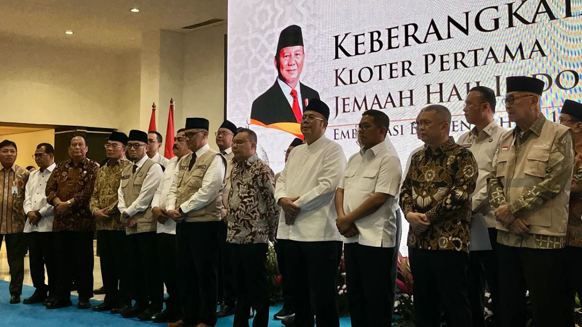 Pemerintah Lepas Kloter Pertama Jemaah Haji dari Embarkasi Banten, Menhaj Tekankan Makna Spiritual