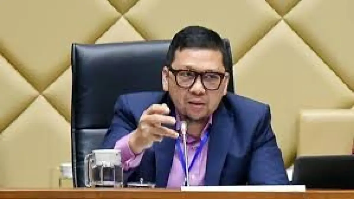 Pemerintah Terapkan WFH Setiap Jumat untuk ASN, DPR Minta Pengawasan Ketat