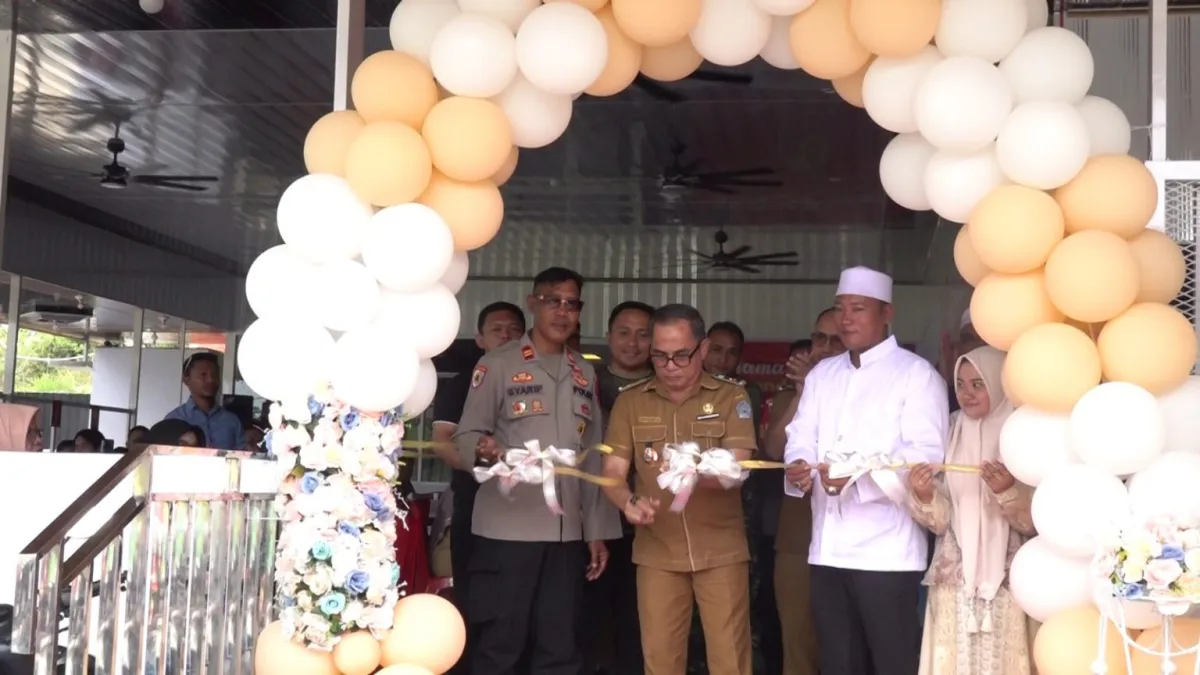 Restoran Bebek Sakti Kendari Boulevard Resmi Dibuka di Jalan Boulevard KM 4