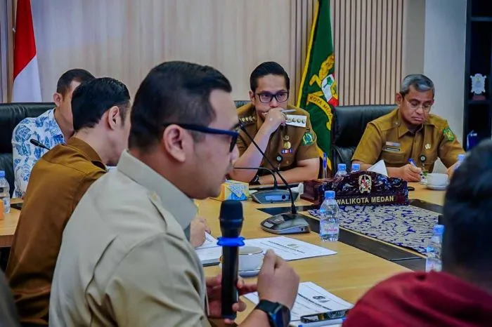 Wali Kota Medan Rico Waas Minta Evaluasi Menyeluruh BUMD, Soroti Transparansi Kerja Sama