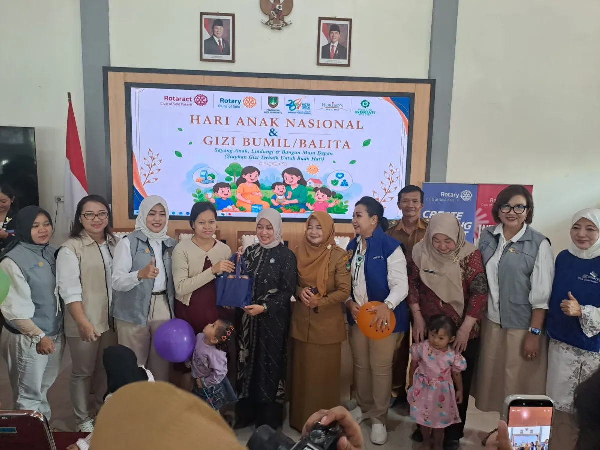 Rotary Clubs of Solo Gelar Edukasi Gizi Ibu Hamil dan Balita pada Hari Anak Nasional 2026
