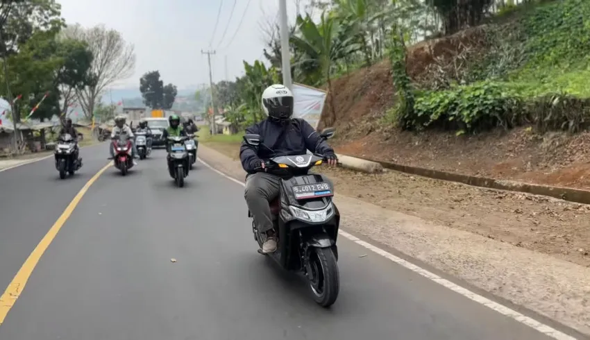 Ketegangan Global Picu Kekhawatiran Kenaikan Harga BBM, Produsen Motor Listrik Lokal Dorong Percepatan Adopsi EV
