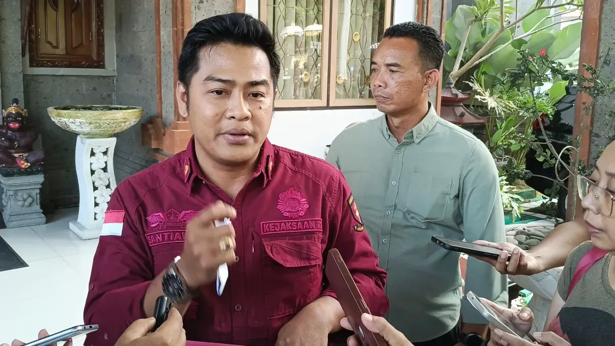 Terdakwa Utama Kasus Korupsi Pengadaan Beras ASN di Perumda Dharma Santhika Tabanan Meninggal Dunia