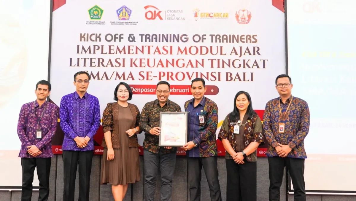 OJK Bali Gelar ToT Implementasi Modul Ajar Literasi Keuangan untuk SMA/MA