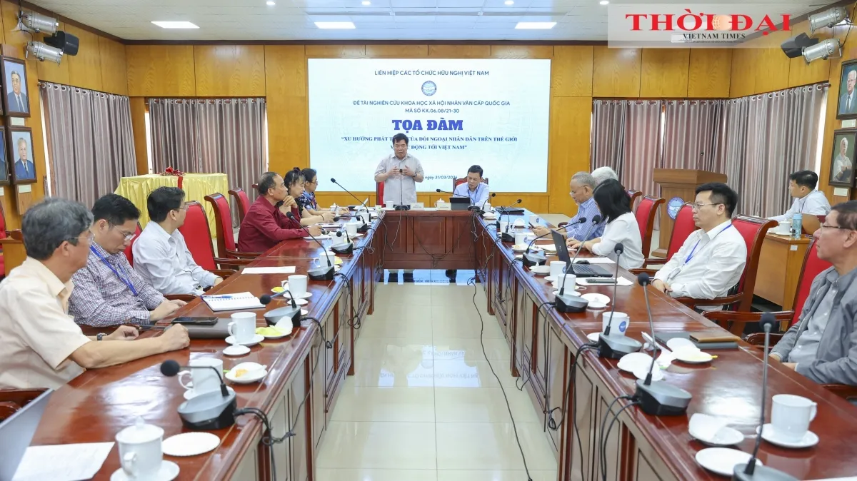 Seminar Bahas Tren Diplomasi Antar Masyarakat Global dan Dampaknya bagi Vietnam