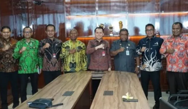 Pemprov Papua Barat Bahas Penguatan Tata Kelola Keuangan Daerah dengan Kemendagri