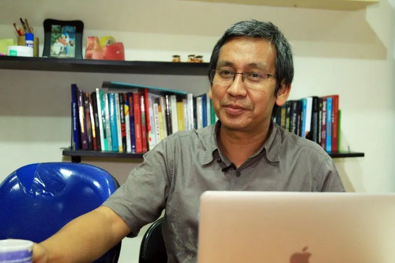 Guru Besar UI: Penanganan COVID-19 Harus Kolektif dan Jangan Jadi Objek Politik
