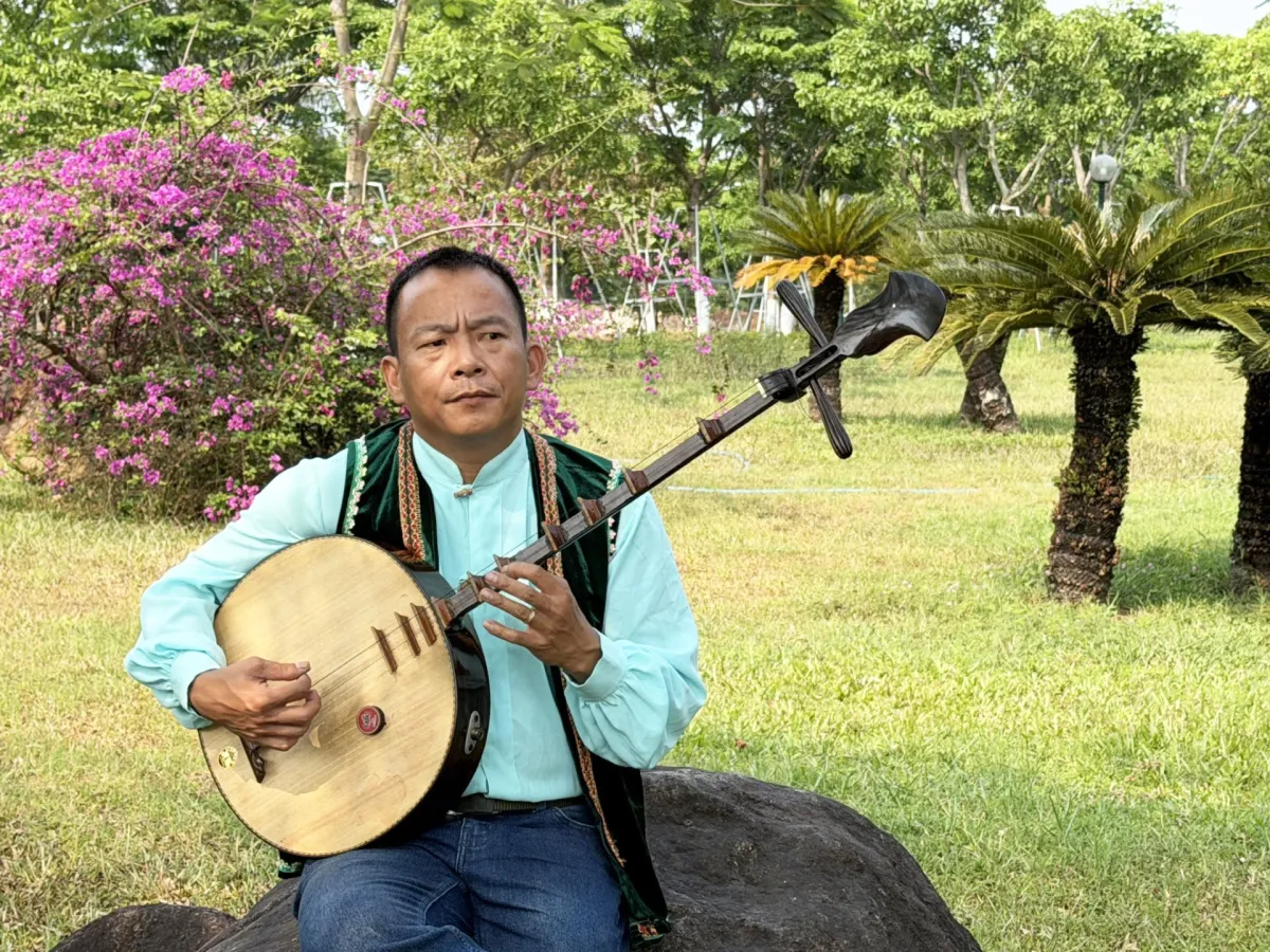 Tran Quoc Toan, Penjaga “Jiwa” Alat Musik Tradisional dan Ca Trù