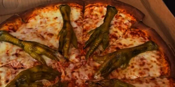 Restoran Pizza di Kanada Hadirkan Menu Tak Biasa dengan Topping Ceker Ayam