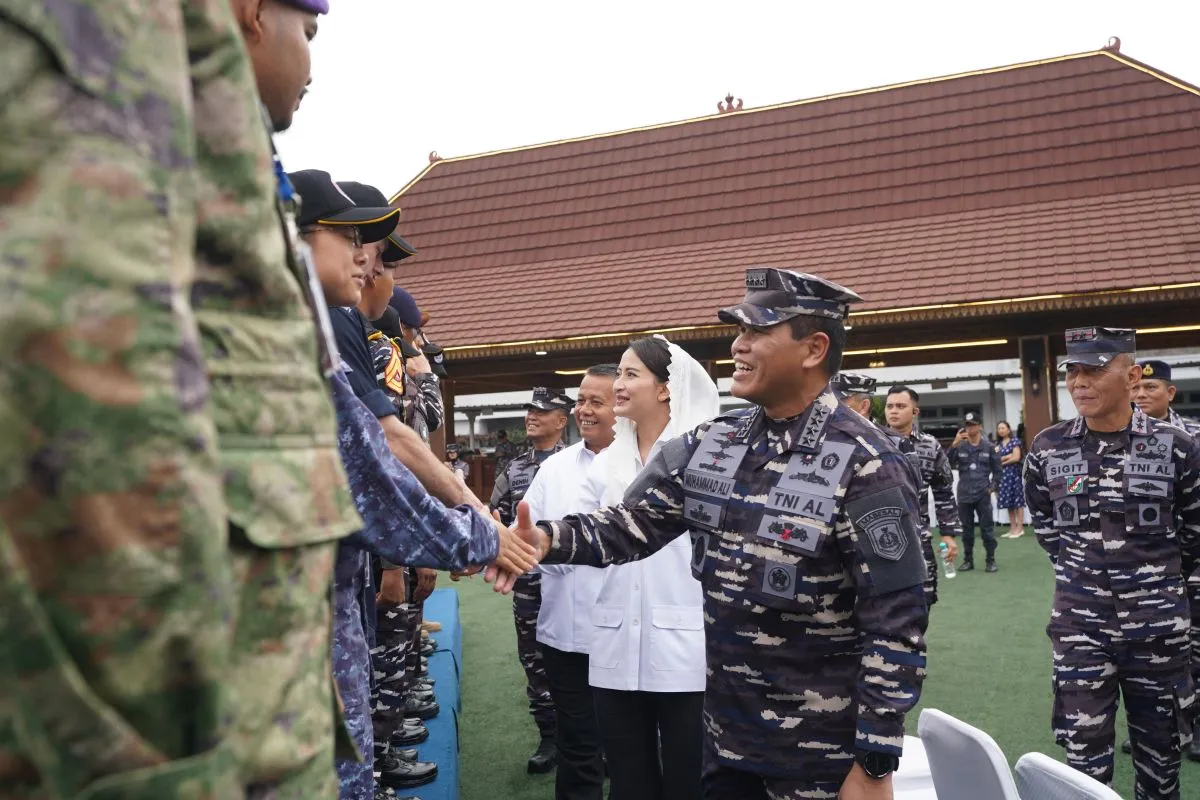 Wamendag Dorong UMKM Perluas Ekspor Lewat Diplomasi Dagang KRI Bima Suci